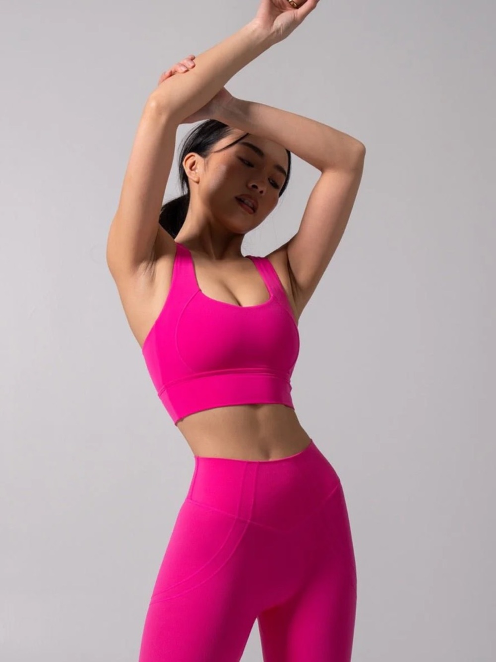 BUFFBUNNY Nubre Twilight Sports Bra